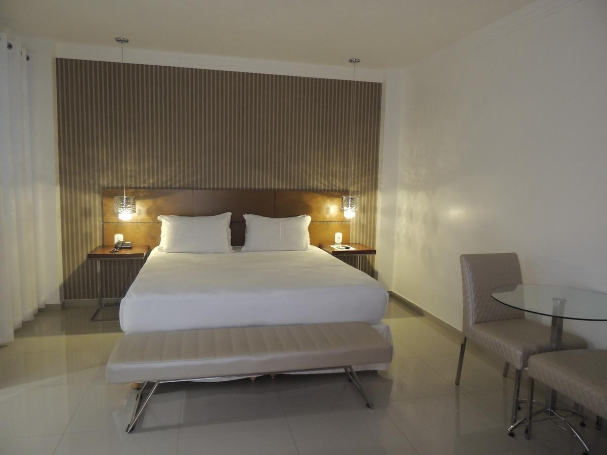 Star Hotel Itaperuna Extérieur photo